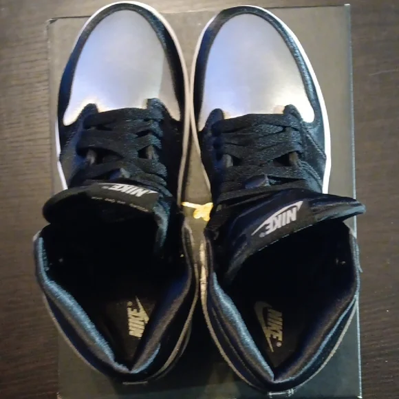 Jordan 1 Retro High OG Satin Shadow (PS) Youth 3Y Girls 4.5 NWBOX - Picture 6 of 10
